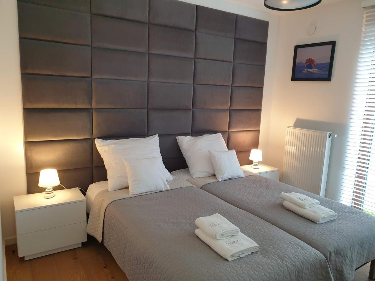 Premium Apartamenty Naleczow Ngoại thất bức ảnh